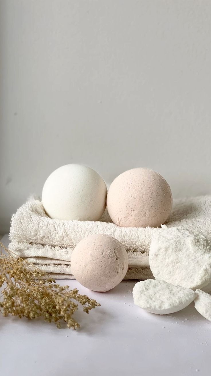 Peau Sèche, Stressée ? Offrez-lui une Pause avec nos Bombes de Bain Hydratantes